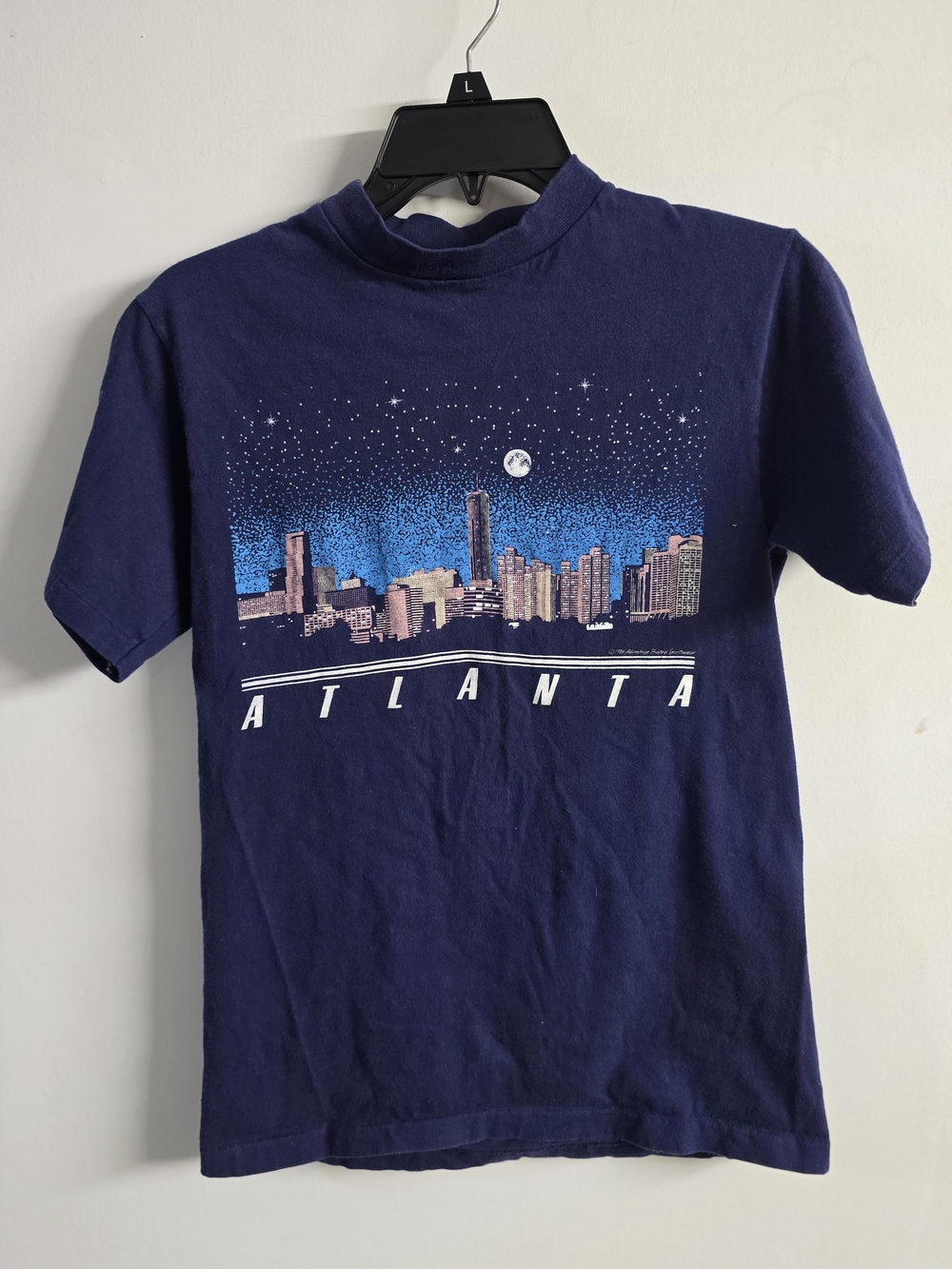 Vintage 1986 Atlanta skyline souvenir T-shirt. Size Small USA Single Stitch